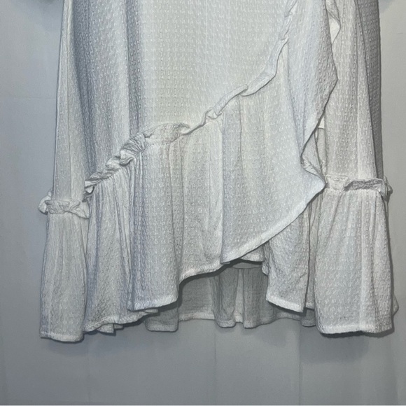 NWT LUSH Deep V-Neck Flirty Event Bride Coastal Beach Mini Wrap Dress White S - Picture 4 of 13